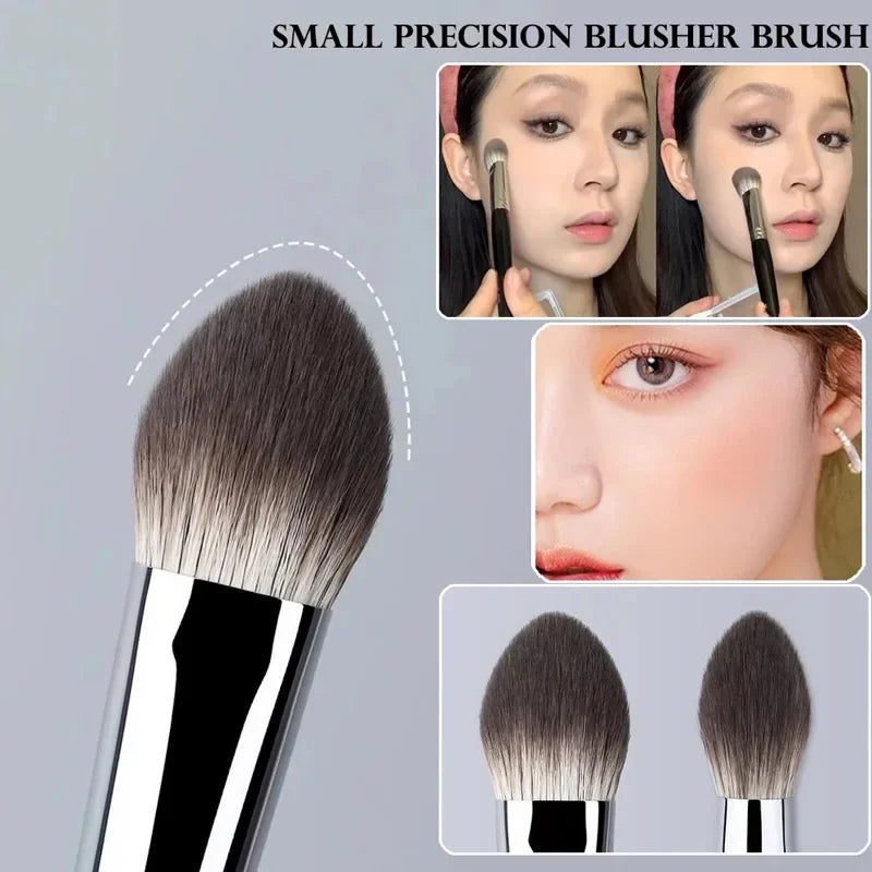 1/2PCS Peach Heart Blusher Brush – Small Flat Precise Brush for Powder, Cream & Liquid Blush